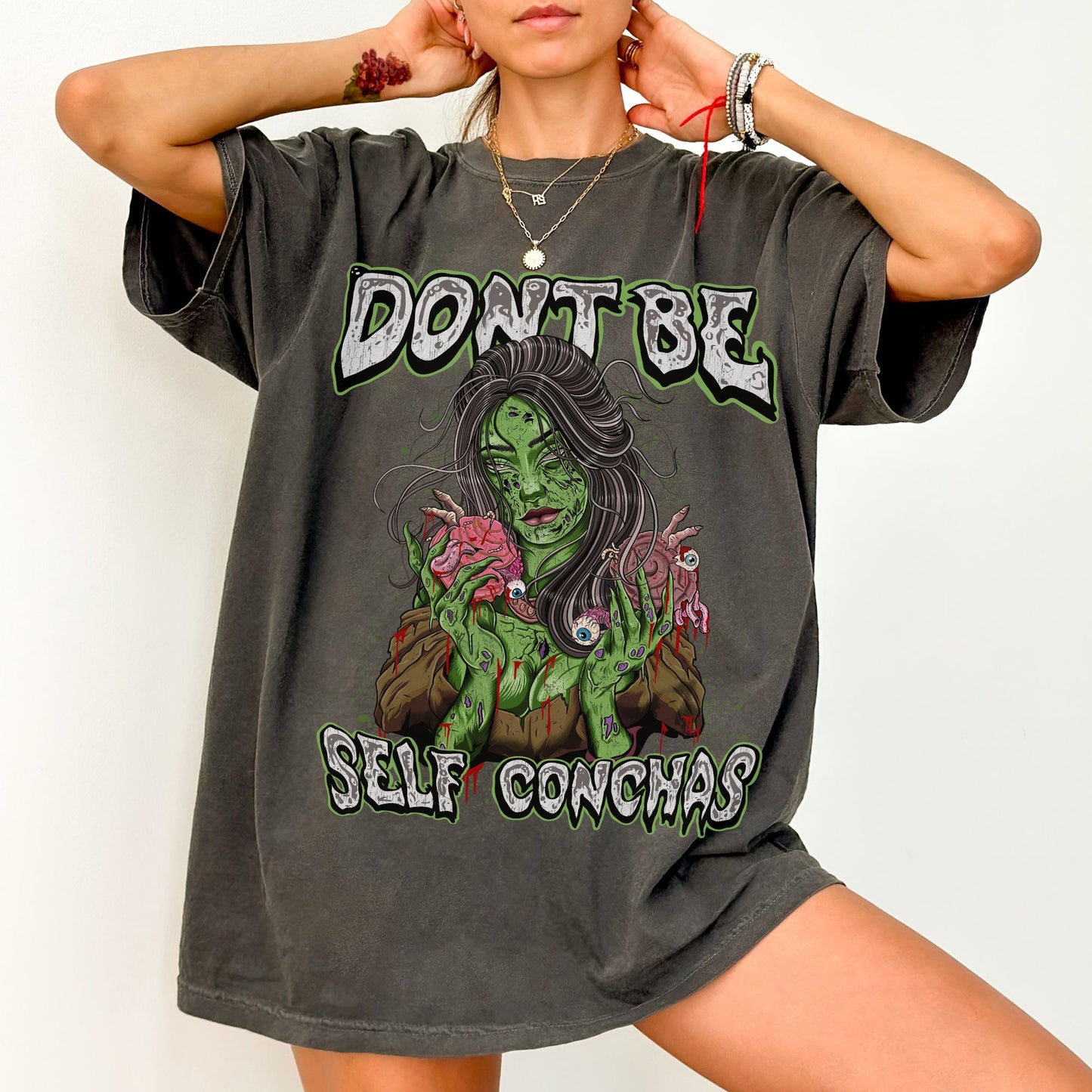 Self Conchas Zombie Girl - Comfort Colors Graphic Tee